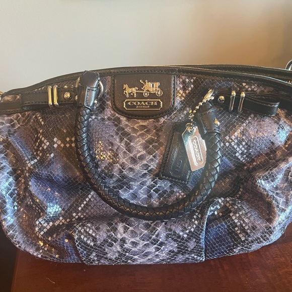 Coach Purse - Picture 3 of 13